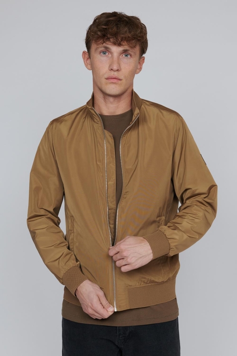 Matinique 30205189 mahardron n